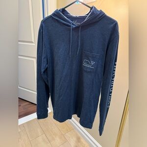 Vineyard vines men’s small long sleeve with hood